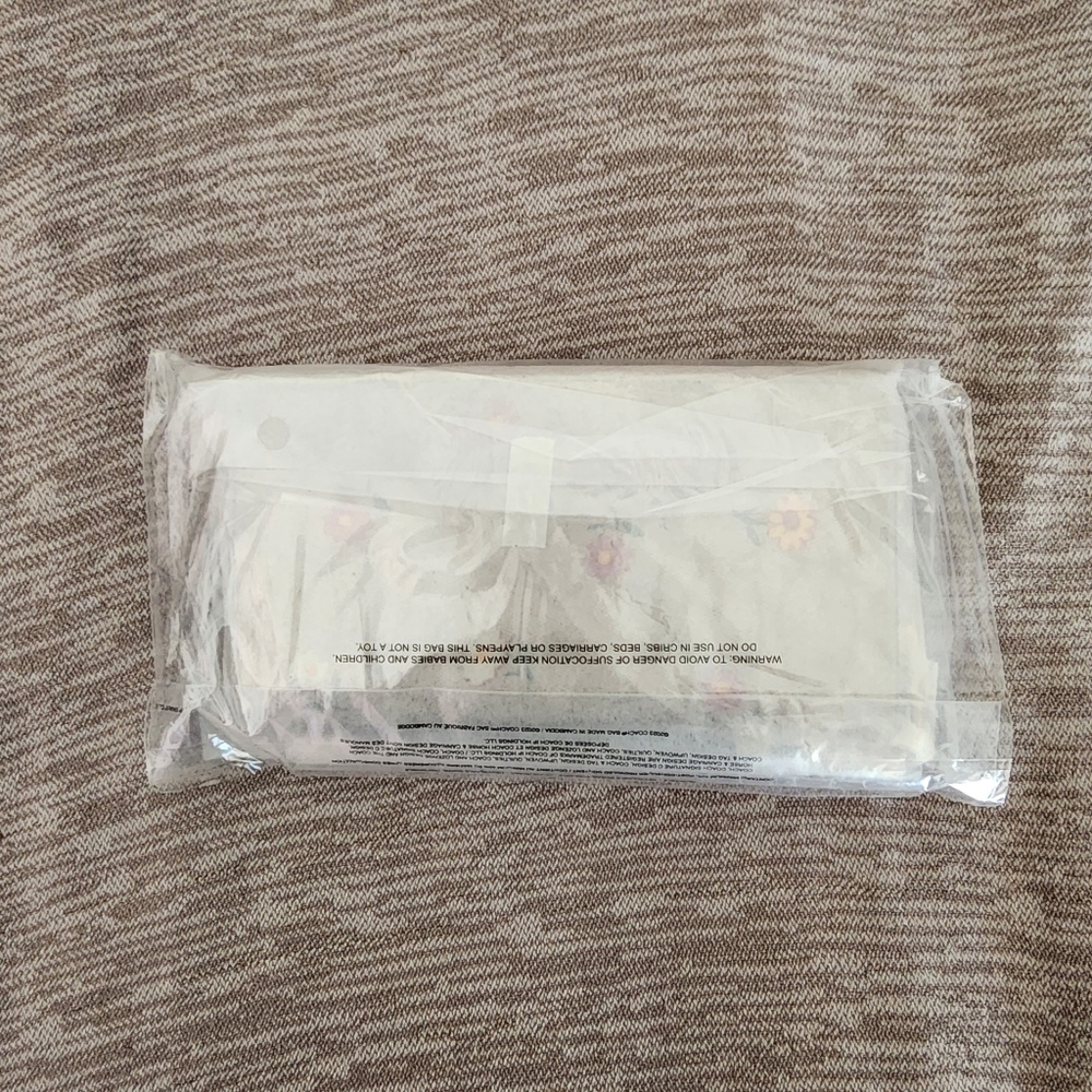 COACH Long Zip Around Wallet w/ Nostalgic Ditsy Print - Picture 4 of 8